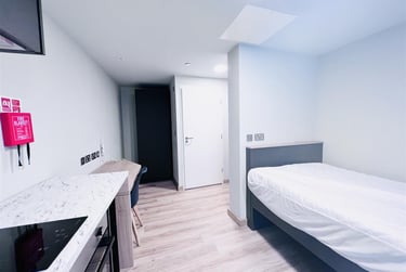 1 bed studio, 21 Heathcoat Street, Hockley, Nottingham, NG13AF - Image 2